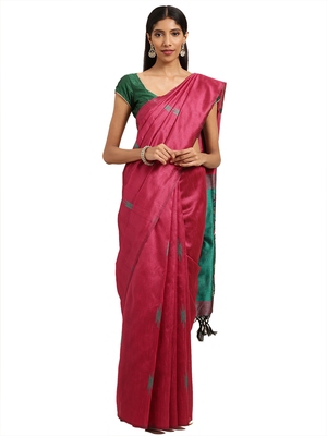 Contrast blouse with magenta saree Clearance