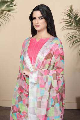 Pink Printed Cotton Saree With Blouse 5