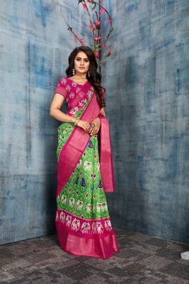 Green Printed Cotton Saree With Blouse 4