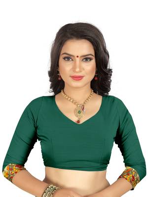 Green woven banarasi  saree with blouse 3