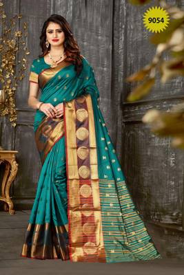   green woven banarasi saree with blouse 1