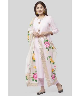 Baby Pink Gotta Straight Kurti with Straight Pants and Floral Hand Painted Gotta Organza Dupatta 1