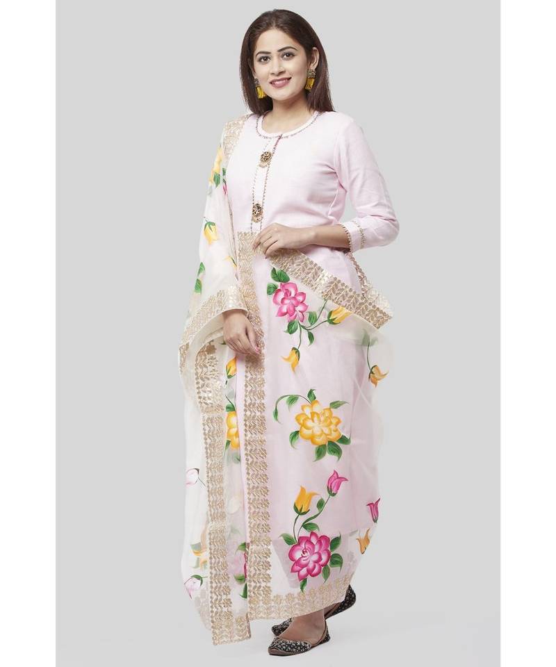 Baby Pink Gotta Straight Kurti with Straight Pants and Floral Hand Painted Gotta Organza Dupatta