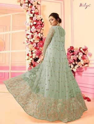 Green embroidered net salwar 4