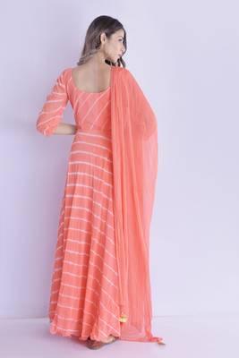 peach angrakha anarkali with dupatta 3