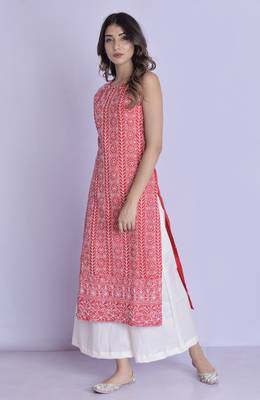 RED CHIKANKARI KURTI WITH PALAZZO 2