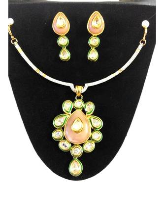 Peech Kundan Fusion Stylish Pendant Set 1