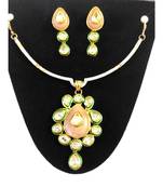 Peech Kundan Fusion Stylish Pendant Set
