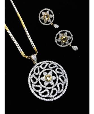 Smart Look Diamond With Kundan Pendant Set 1