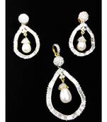 Designer Diamond Pearl Stylish Pendant Set