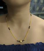 Fashion Antique Round Mani Pendant Mangalsutra Black Beads Single Line Layer Short Chain