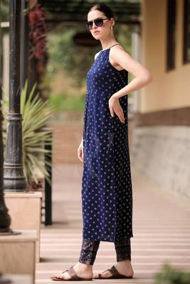 Navy Blue & Golden Strappy Golden Kurta With Straight Pants 1