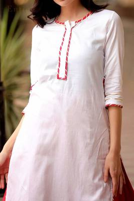 White Kurta With Fuchsia Skirt Set 3