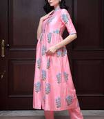 Pink Floral Printed Kurta With Straight Pants