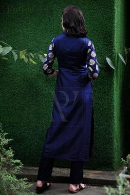 Navy Blue & Golden Kurta With Straight Pants 2