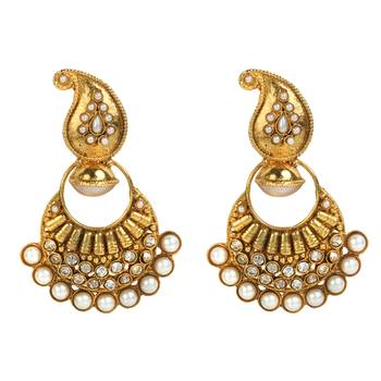 White earrings 1