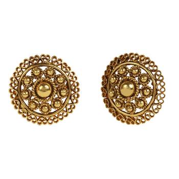 Gold earrings 2