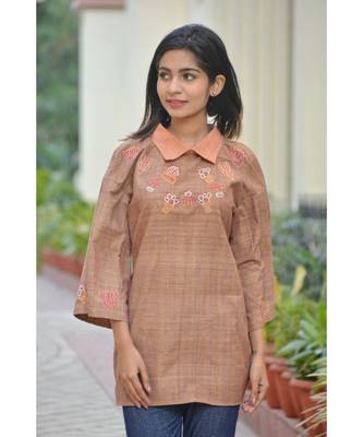 Brown Back Buttoned Knotted Cactus top 1