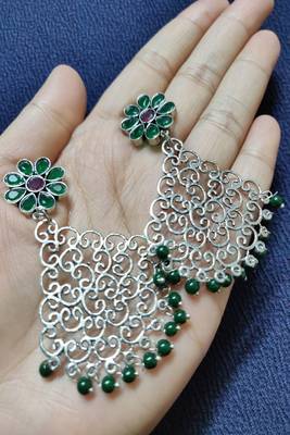 Green emerald  earrings 1