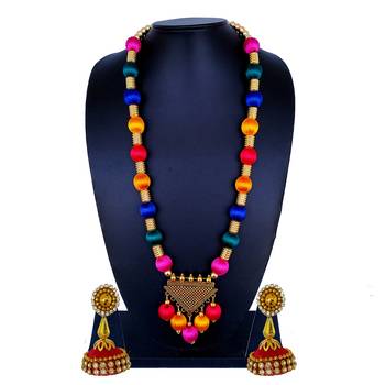 Multicolor statement-jewellery 1