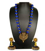 Blue statement-jewellery