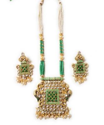 Green Peacock Traditioanl Ethnic Pearl Beaded Necklace Set For Women 4