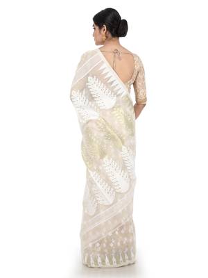 White Women Soft Dhakai Jamdani Saree 2