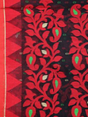 Black Women Soft Dhakai Jamdani Saree 3