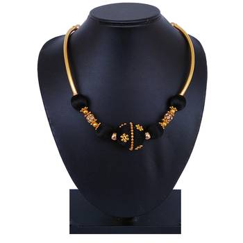 Black chokers 1