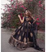 Gold Block Dress Set