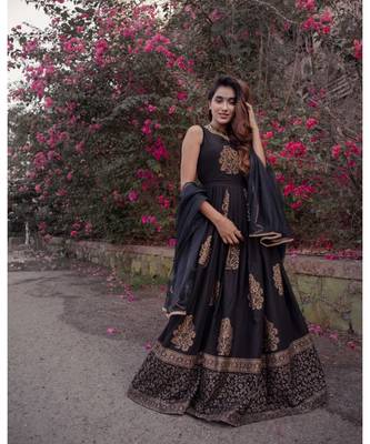 Gold Block Dress Set 3