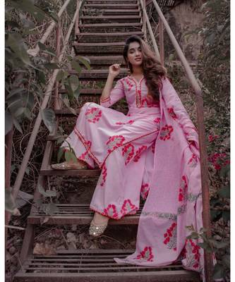 Mughal Butta Block Suit Set 2
