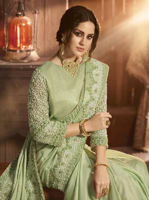 Green Embroidered Pure Silk Saree With Blouse 2