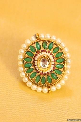 Elegant Green Polki Kundan Ring