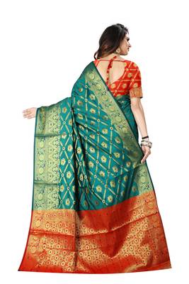 Green woven banarasi silk saree with blouse 3