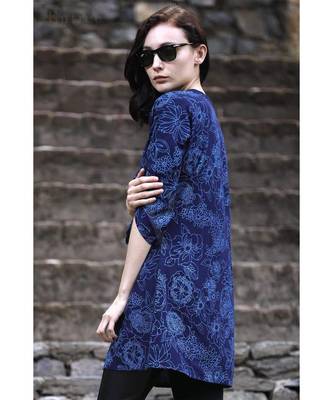 Navy Blue Floral Gathered Sleeve Top 2