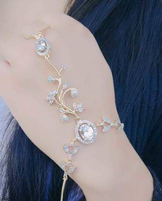 Gold crystal bracelets 1