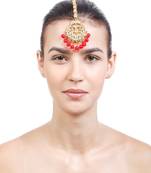 Red kundan maangtikka