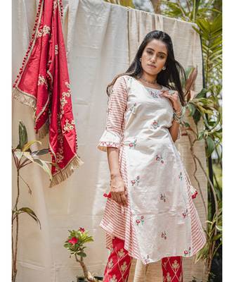 White And Stripie Jawahar Khadi Embroidered Butti Kurta 3