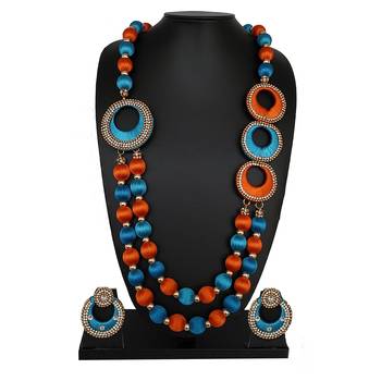 Blue statement-jewellery 1