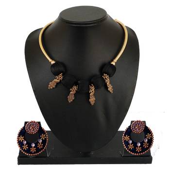 Black indian-traditional-jewellery 1
