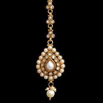 Ethnic Indian Bollywood Hair Jewelry Gold Finish Maang Tikka 1