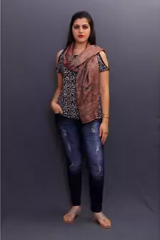 This Delicate Wrap Along With Amazing Pattern Looks Elegant When Team Up With Denims Or Suit.