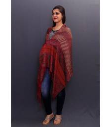 Delicate Wrap Along With Stripes And Paisleys Looks Elegant When Team Up With Denims Or Suit.