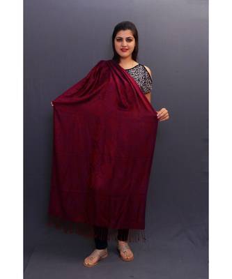 Delicate Wrap Along With Purple Base And Paisleys Looks Elegant When Team Up With Denims Or Suit. 2