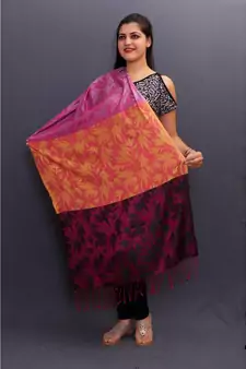 Delicate Wrap Along With Various Colours And Leafy Pattern Looks Extermly Different And Unique.