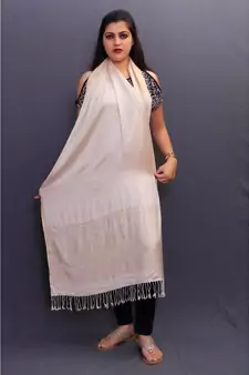 Delicate Wrap Along With Cream Base And Highly Defined Broad Border Gains Whole Attention.