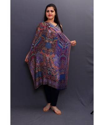 This Multicolour Delicate Wrap Looks Elegant When Team Up With Denims Or Suit. 2