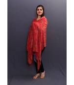Delicate Wrap Along With Ravishing Red Base And Amazing Overall Pattern Looks Quite Unique.