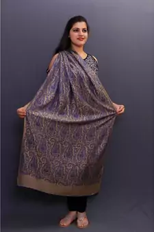 This Delicate Wrap Along With Antique Base Looks Elegant When Team Up With Denims Or Suit.